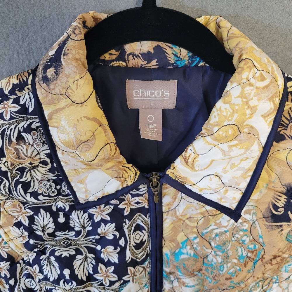 Chicos Quilted Vest Size 0 Small Navy Blue Gold Floral Zip Up Lightweight Lined‎
